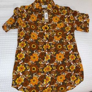 Men’s floral button down